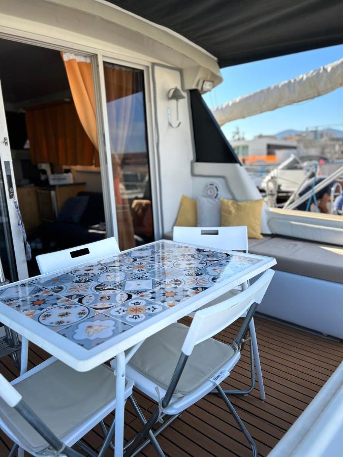 Готель Giorgia House Boat Палермо Екстер'єр фото