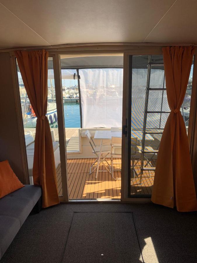 Готель Giorgia House Boat Палермо Екстер'єр фото